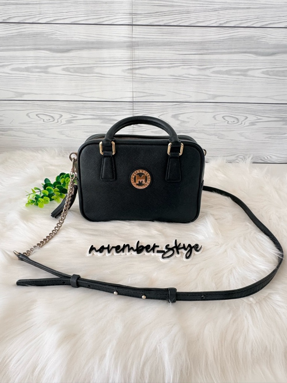 Metrocity Black Saffiano Crossbody